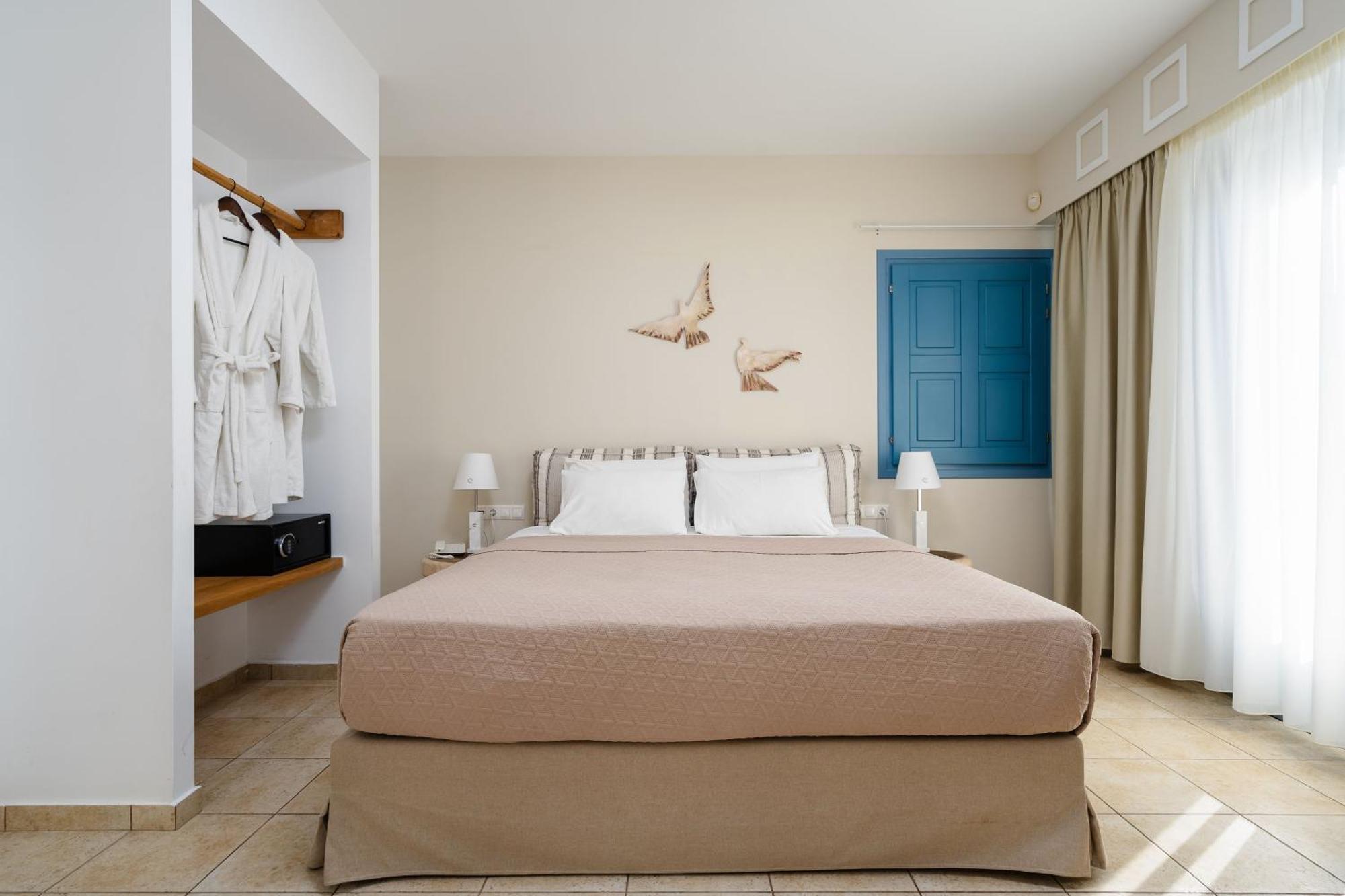 Mitos Suites Agios Prokopios  Exteriör bild