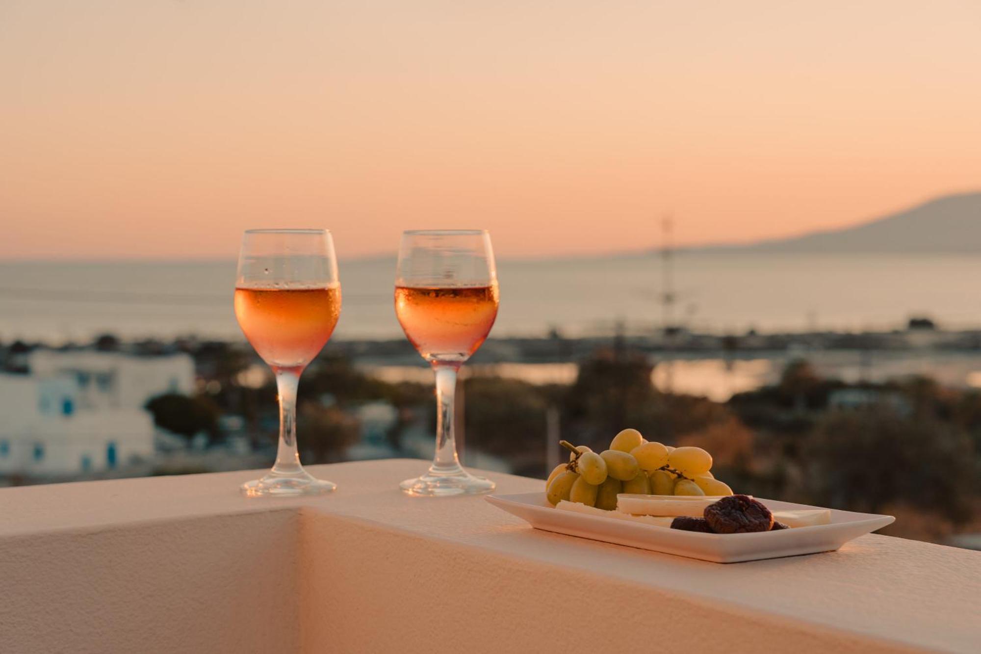 Mitos Suites Agios Prokopios  Exteriör bild